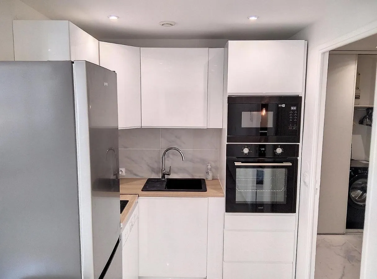 Residence Graziella Appartement 99 Juan-les-Pins Apartment